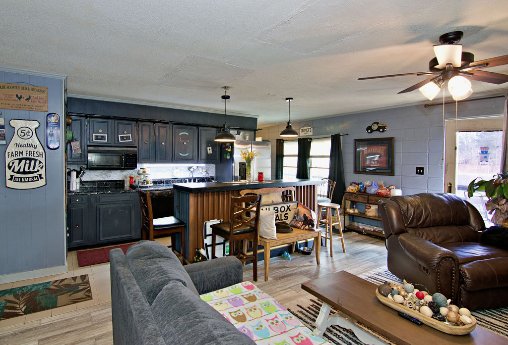 41 3rd Avenue Iva, SC 29655 - Photo 10 of 31 This inviting space blends comfort and convenience for daily living and entertaining.