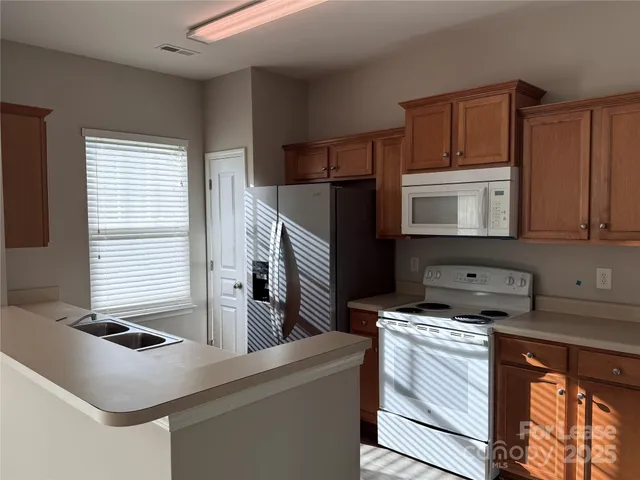 $1,825 | 13655 Calloway Glen Drive, Charlotte, NC 28273