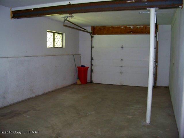259 Devils Hole Road Cresco, PA 18326 - Photo 17 of 20 a view of empty room