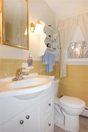 103 Huntington Road Milton, MA 02186 - Photo 15 of 21