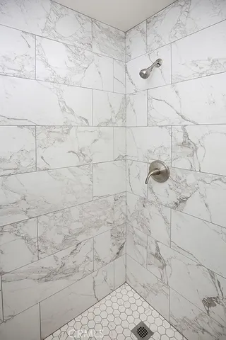 $1,900 | 10709 Sherman Place, Unit 10713, Sun Valley, CA 91352