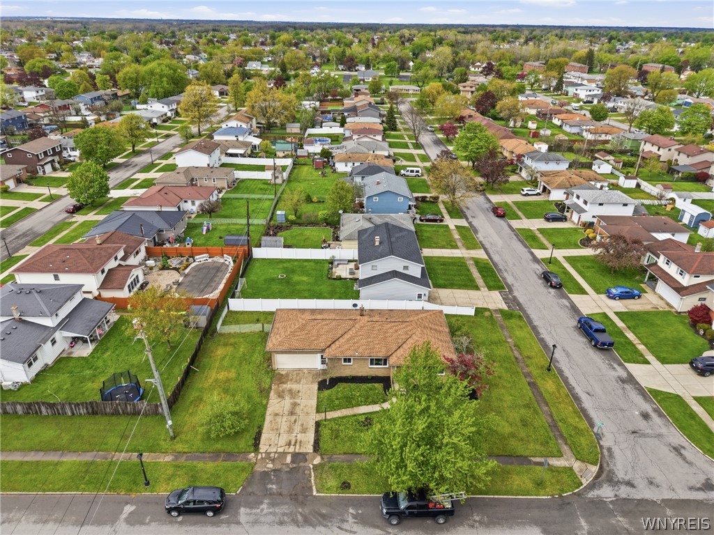 215 Steven Drive Cheektowaga, NY 14227 - Photo 42 of 50