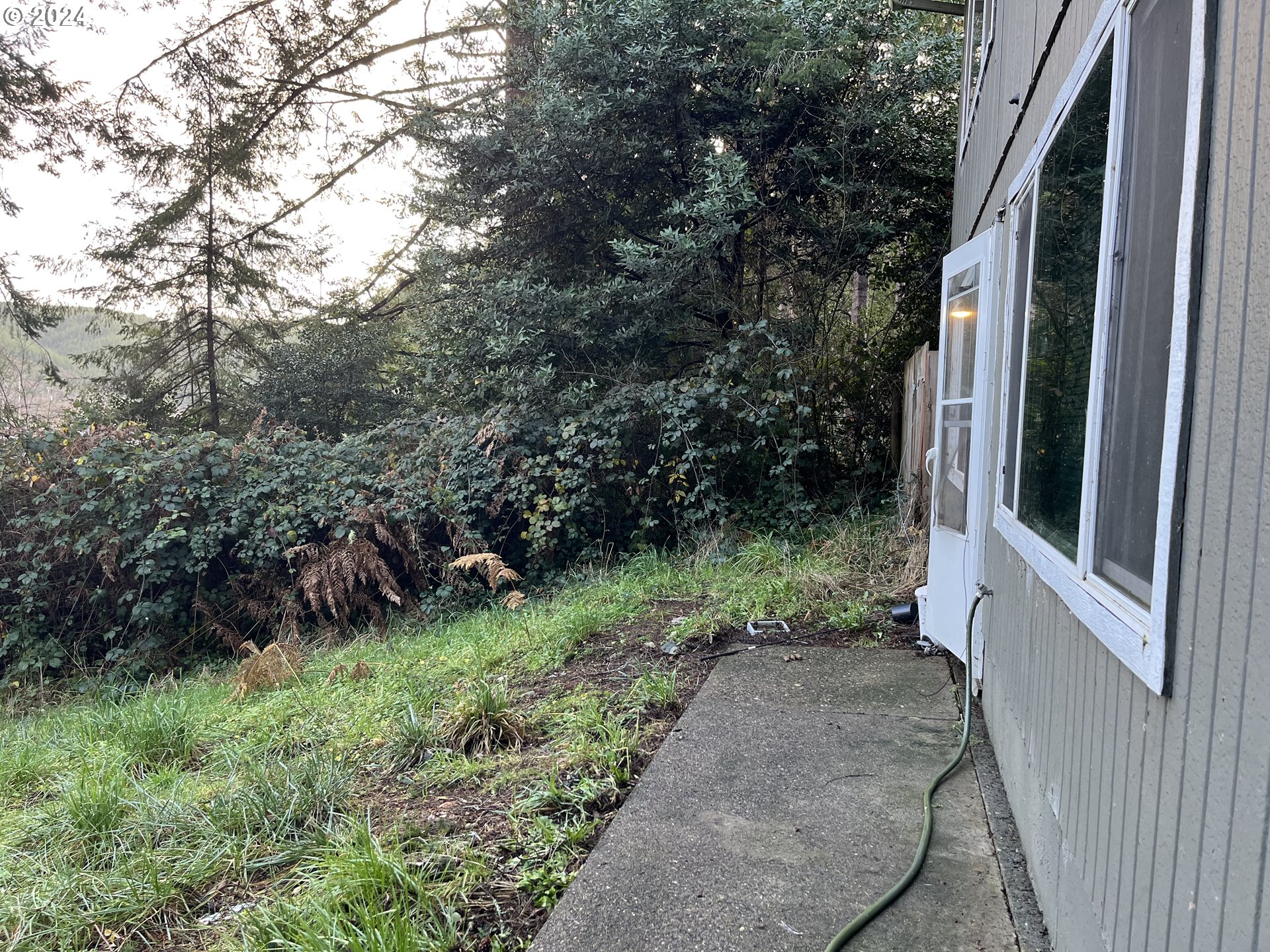 63107 Fruitdale Road Coos Bay, OR 97420 - Photo 30 of 41 Gallery Image 30