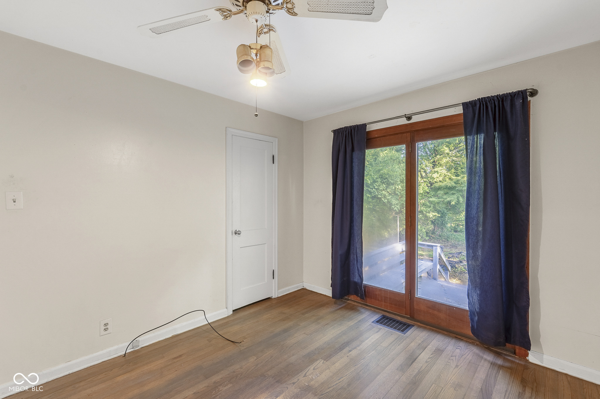 8640 McGaughey Road Indianapolis, IN 46239 - Photo 12 of 27 Gallery Image 12