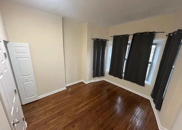 $1,795 | 1325 South Sawyer Avenue, Unit 3, Chicago, IL 60623