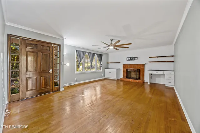 $399,900 | 124 South Martinwood Road, Knoxville, TN 37923