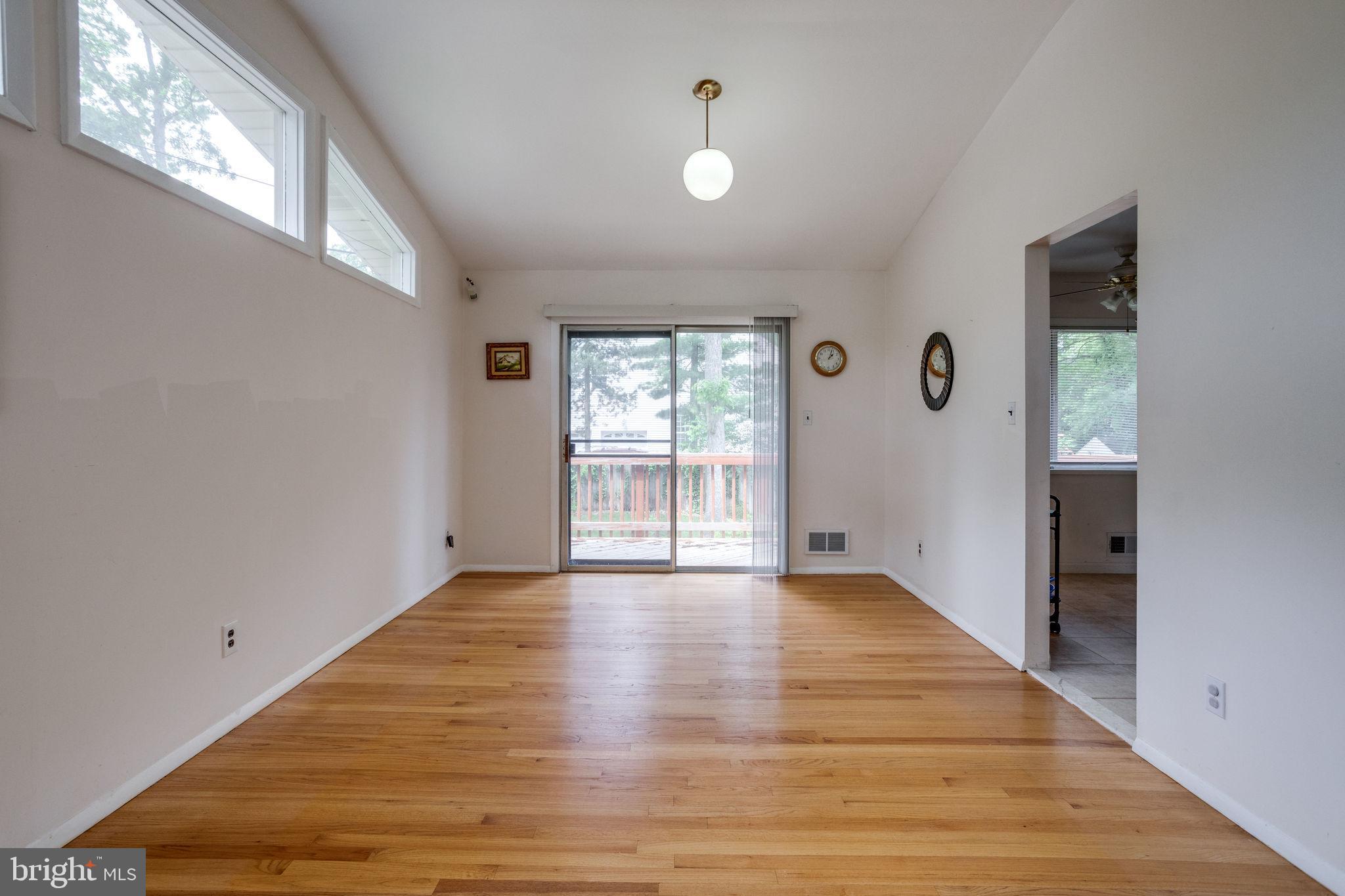6570 Braddock Road Alexandria, VA 22312 - Photo 14 of 74 Gallery Image 14
