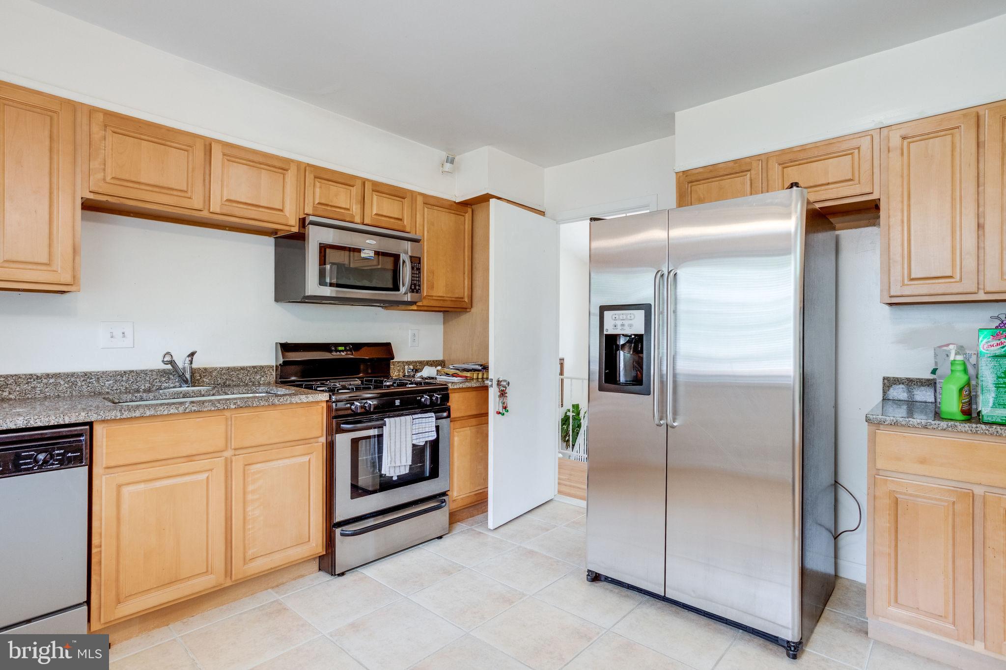 6570 Braddock Road Alexandria, VA 22312 - Photo 19 of 74 Gallery Image 19