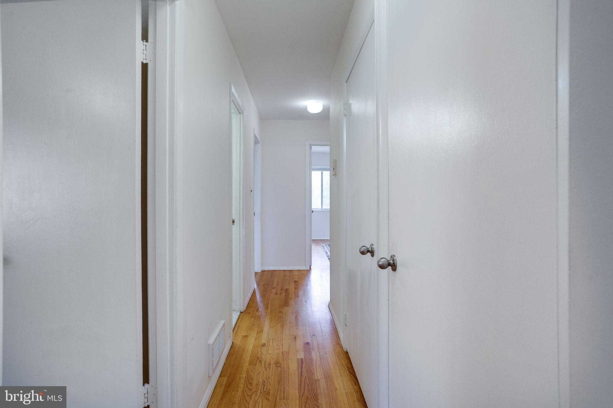6570 Braddock Road Alexandria, VA 22312 - Photo 22 of 74 Gallery Image 22