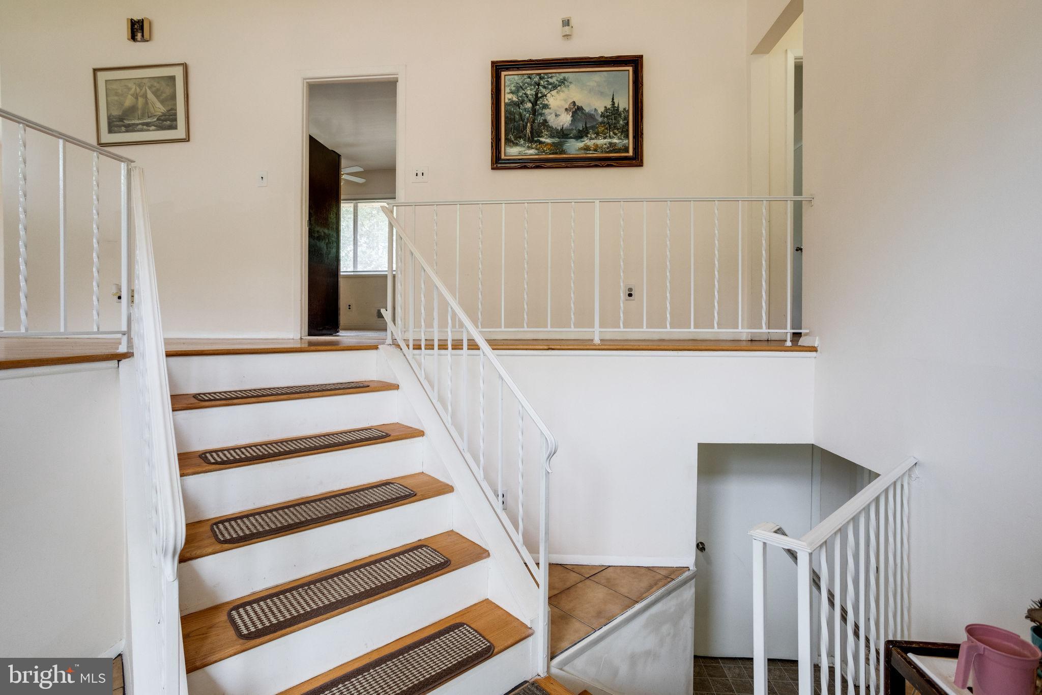 6570 Braddock Road Alexandria, VA 22312 - Photo 4 of 74 Gallery Image 4