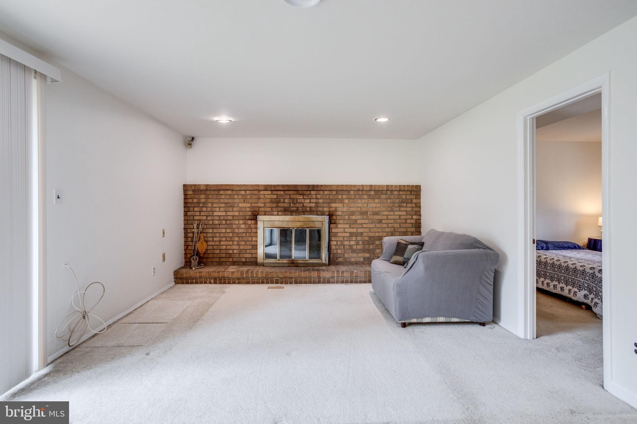6570 Braddock Road Alexandria, VA 22312 - Photo 41 of 74 Gallery Image 41