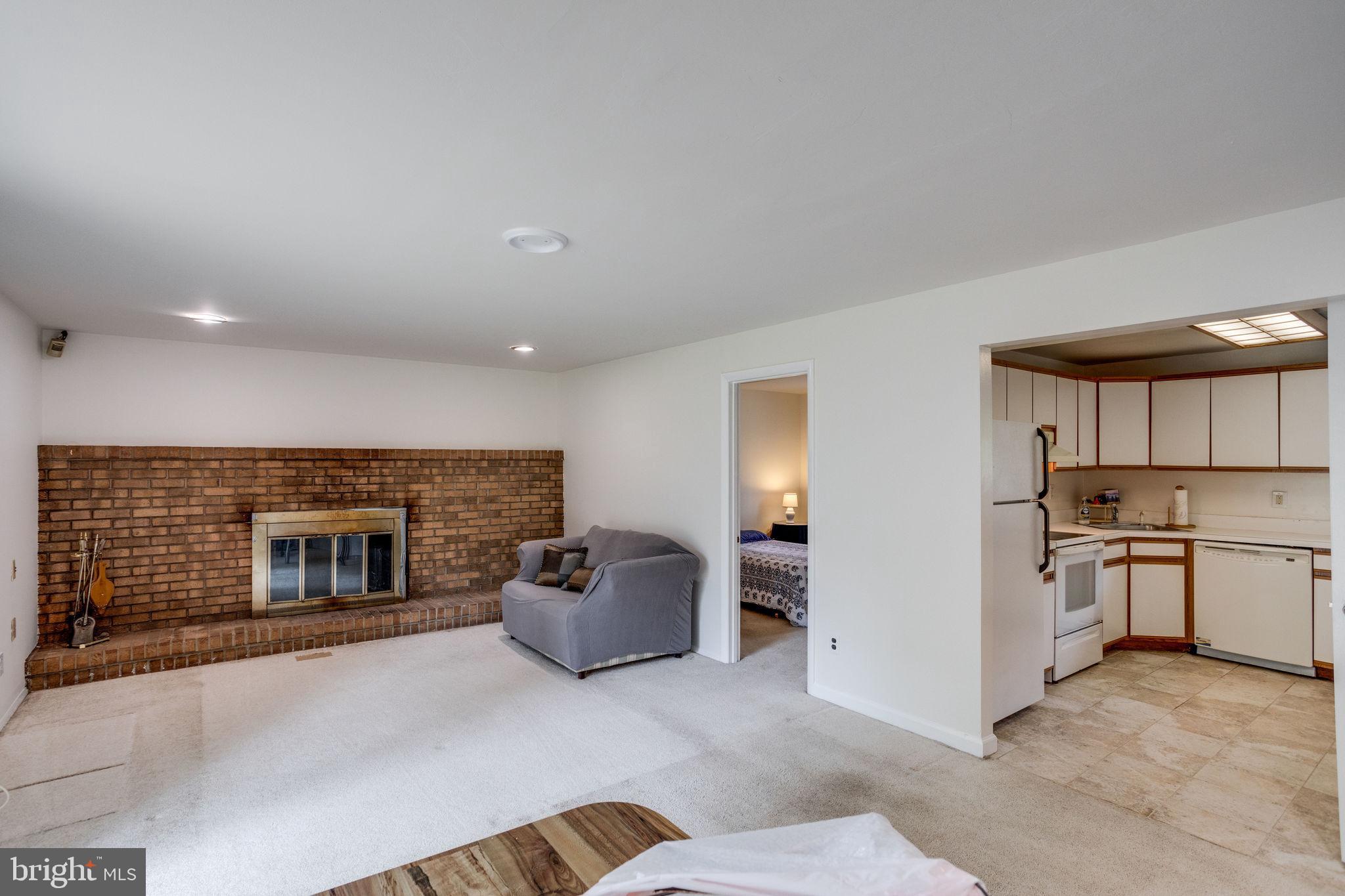 6570 Braddock Road Alexandria, VA 22312 - Photo 42 of 74 Gallery Image 42