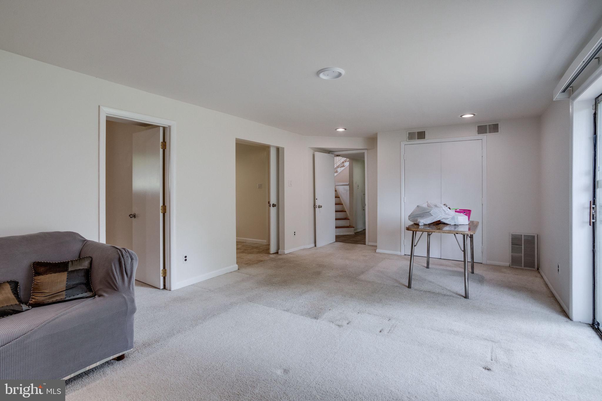 6570 Braddock Road Alexandria, VA 22312 - Photo 43 of 74 Gallery Image 43