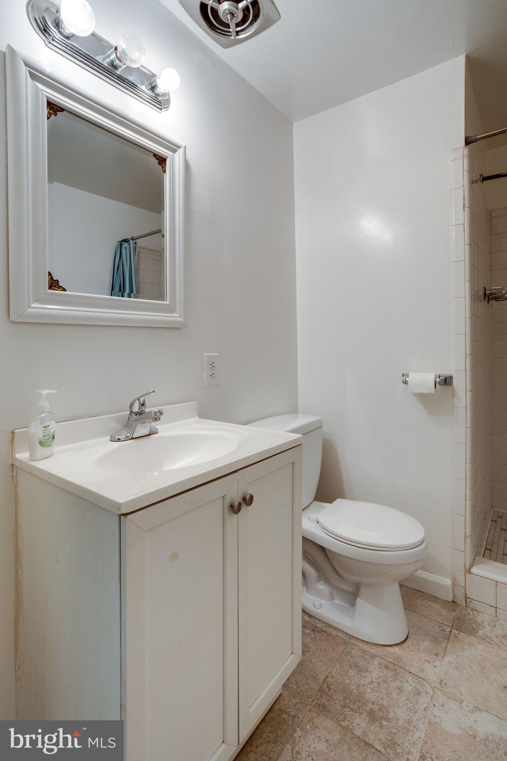 6570 Braddock Road Alexandria, VA 22312 - Photo 48 of 74 Gallery Image 48