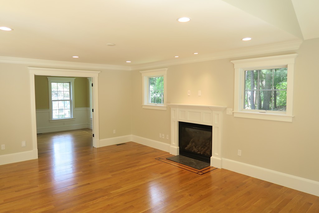 45 Moore Road Wayland, MA 01778 - Photo 4 of 20