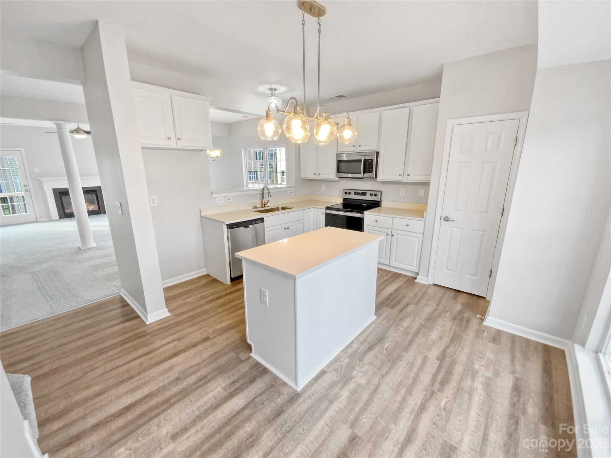 1725 Kashmir White Lane Fort Mill, SC 29708 - Photo 7 of 18 Gallery Image 7