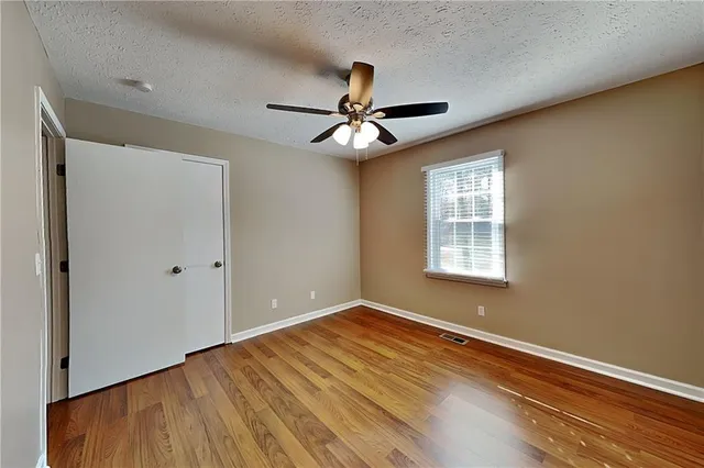 $1,995 | 1606 Shadowbrook Drive, Acworth, GA 30102