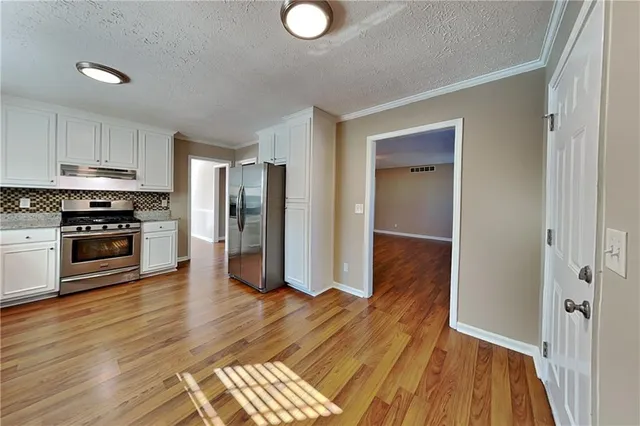 $1,995 | 1606 Shadowbrook Drive, Acworth, GA 30102