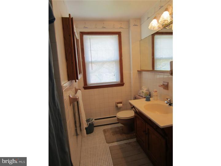 1607 Beverly Road Havertown, PA 19083 - Photo 11 of 13 Bathroom