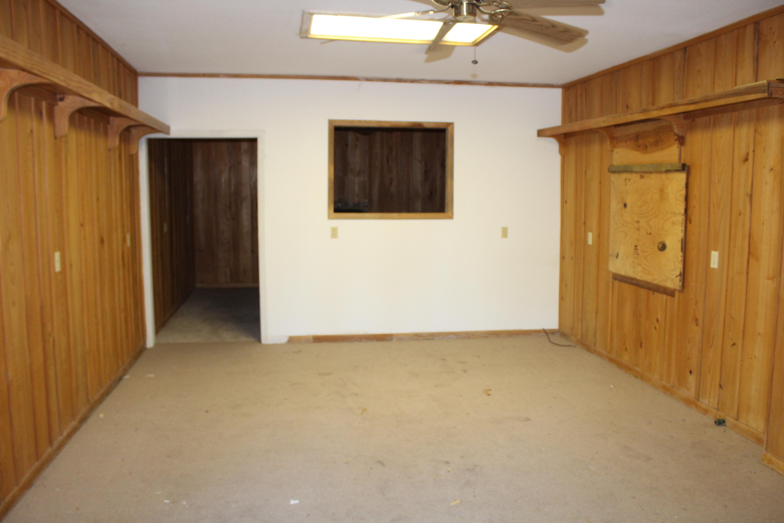 75-ac Chesser Road DeFuniak Springs, FL 32435 - Photo 21 of 24 first floor living area.