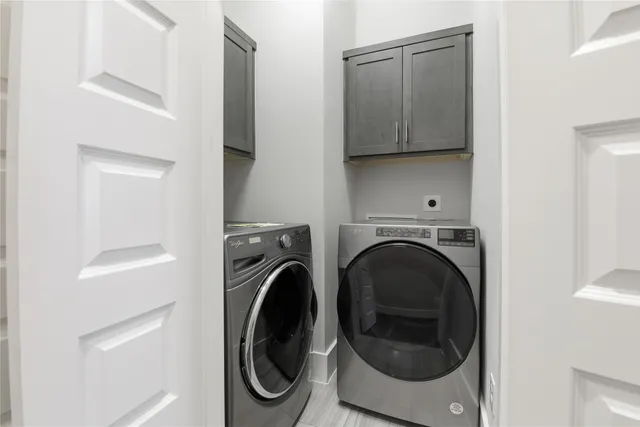 $3,400 | 819 Algona Avenue, Houston, TX 77008