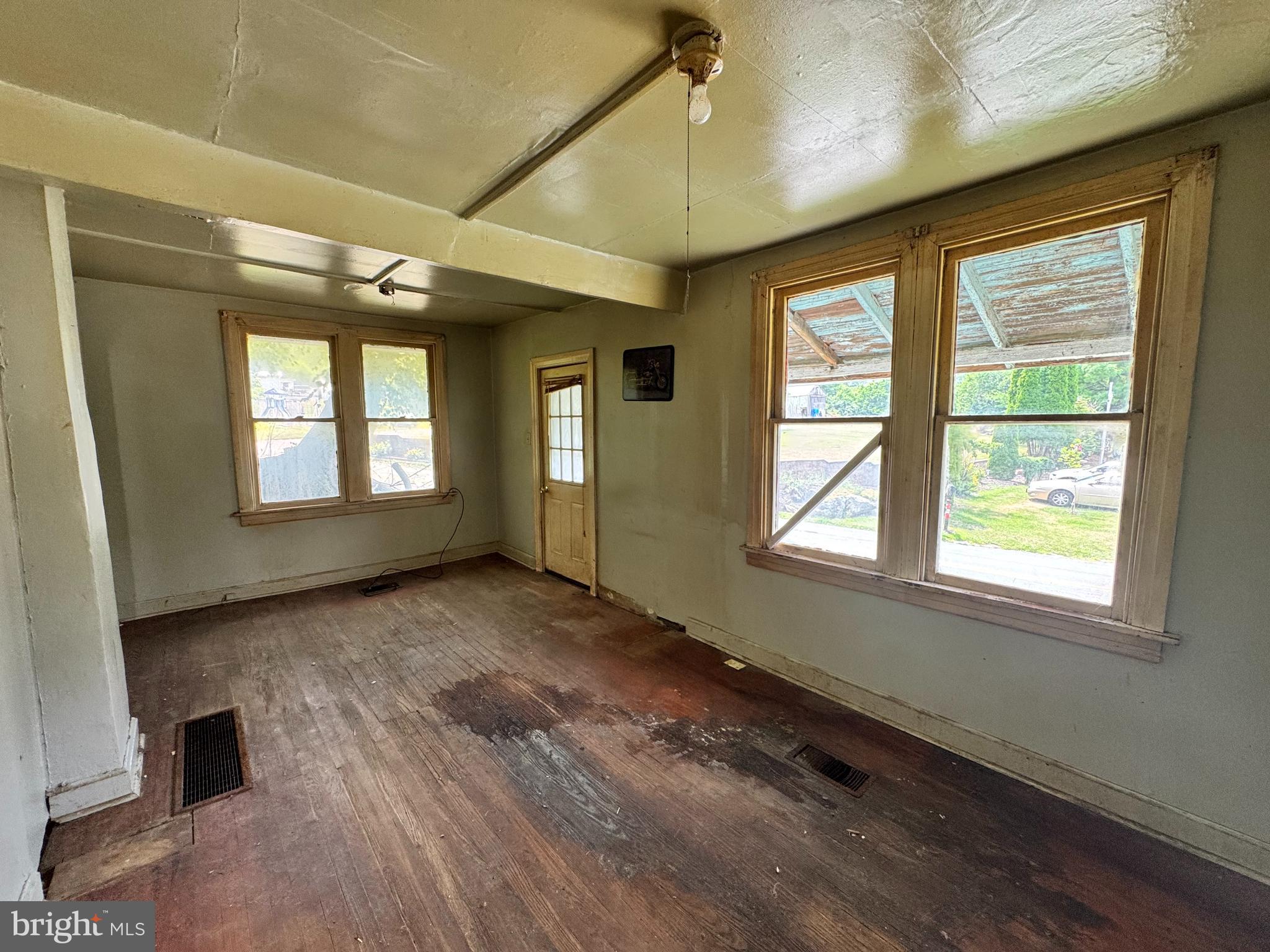 19624 Old Forge Road Hagerstown, MD 21742 - Photo 11 of 23 Gallery Image 11