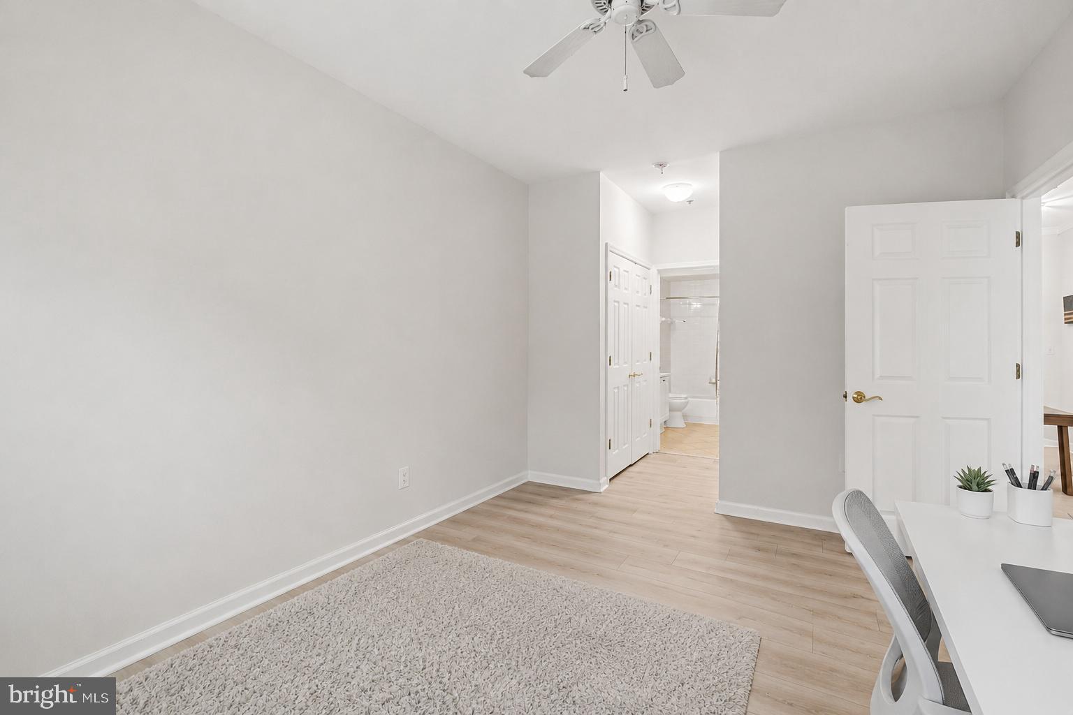 11775 Stratford House Place, Unit 112 Reston, VA 20190 - Photo 7 of 20 Primary Bedroom