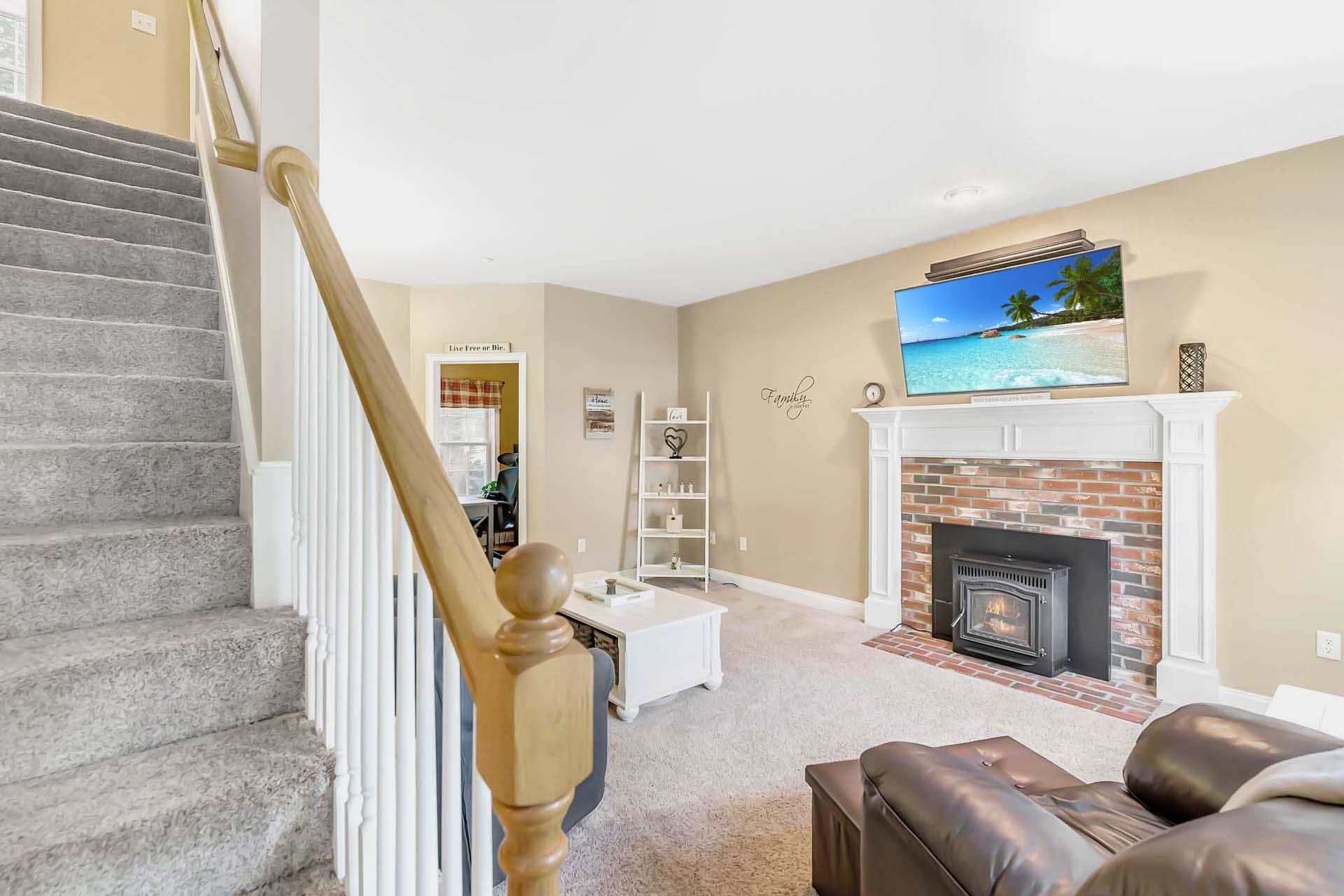 15 Robbe Farm Road Peterborough, NH 03458 - Photo 12 of 40