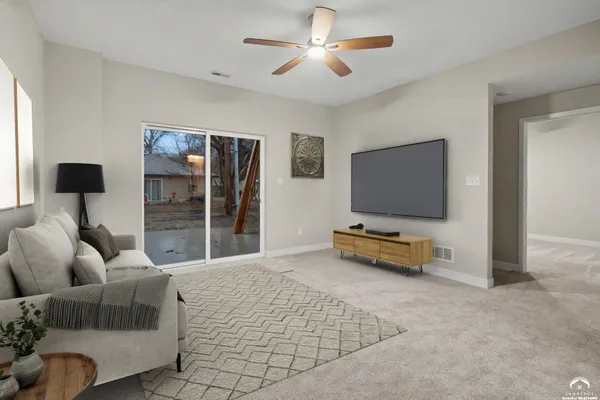 $386,900 | 1232 Walnut Street, Eudora, KS 66025