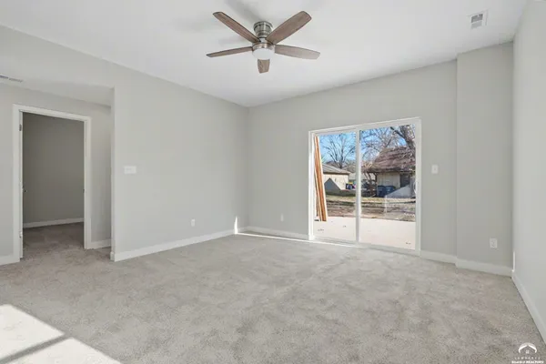 $386,900 | 1232 Walnut Street, Eudora, KS 66025