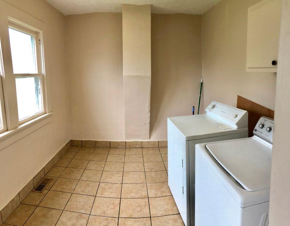 632 South State Street Greenfield, IN 46140 - Photo 8 of 12