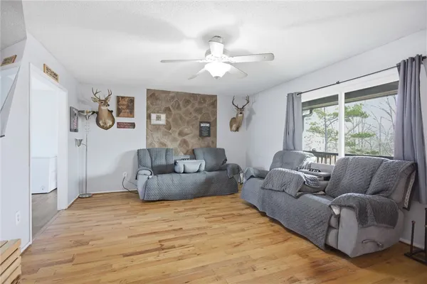 $259,696 | 107 Lakewood Drive, West Union, SC 29696