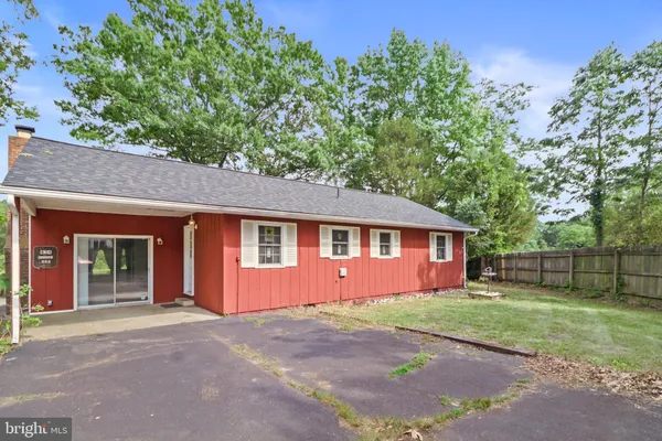$350,000 | 434 Mattox Avenue, Colonial Beach, VA 22443