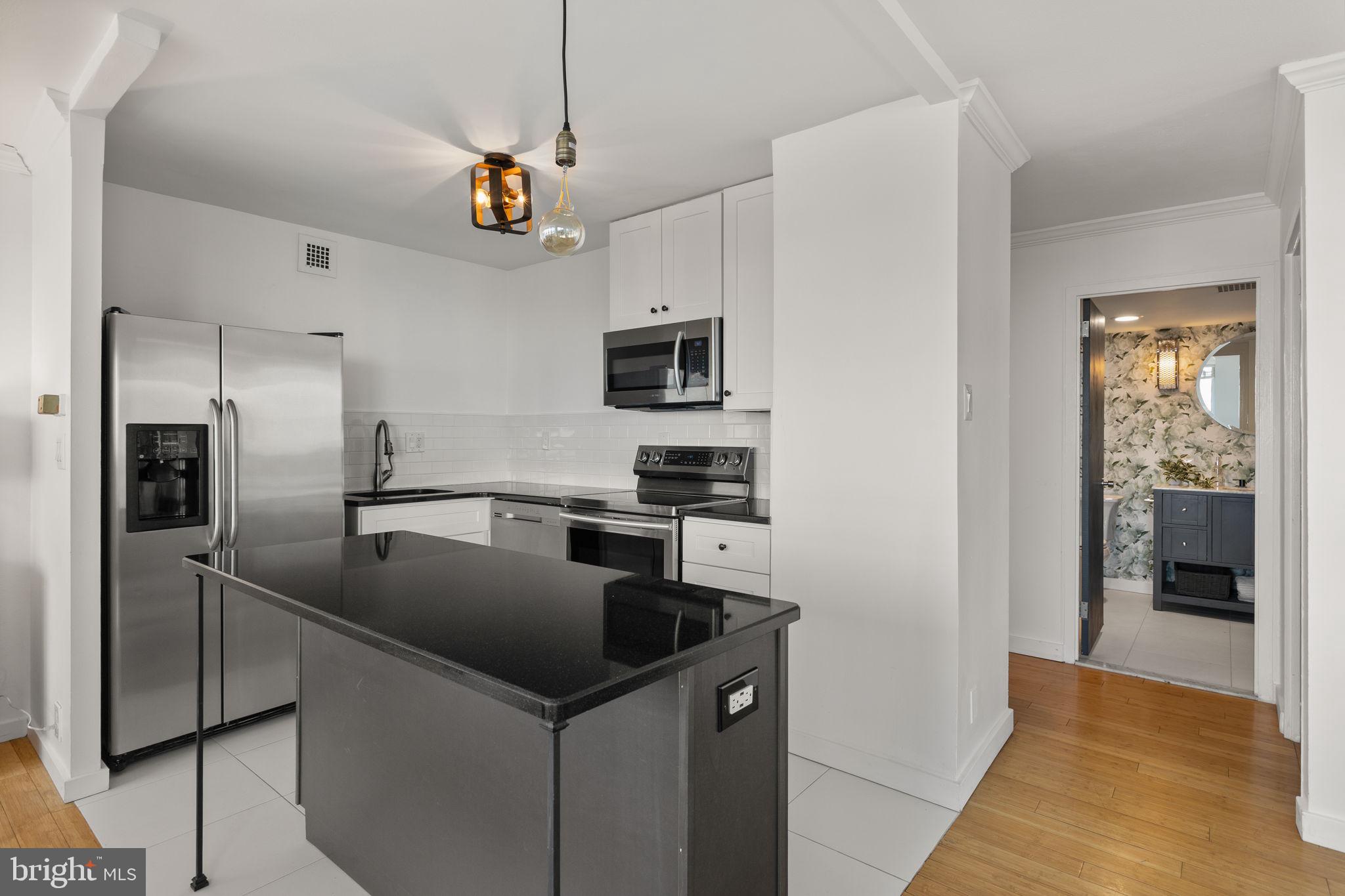 224-30 West Rittenhouse Square, Unit 2311 Philadelphia, PA 19103 - Photo 5 of 43