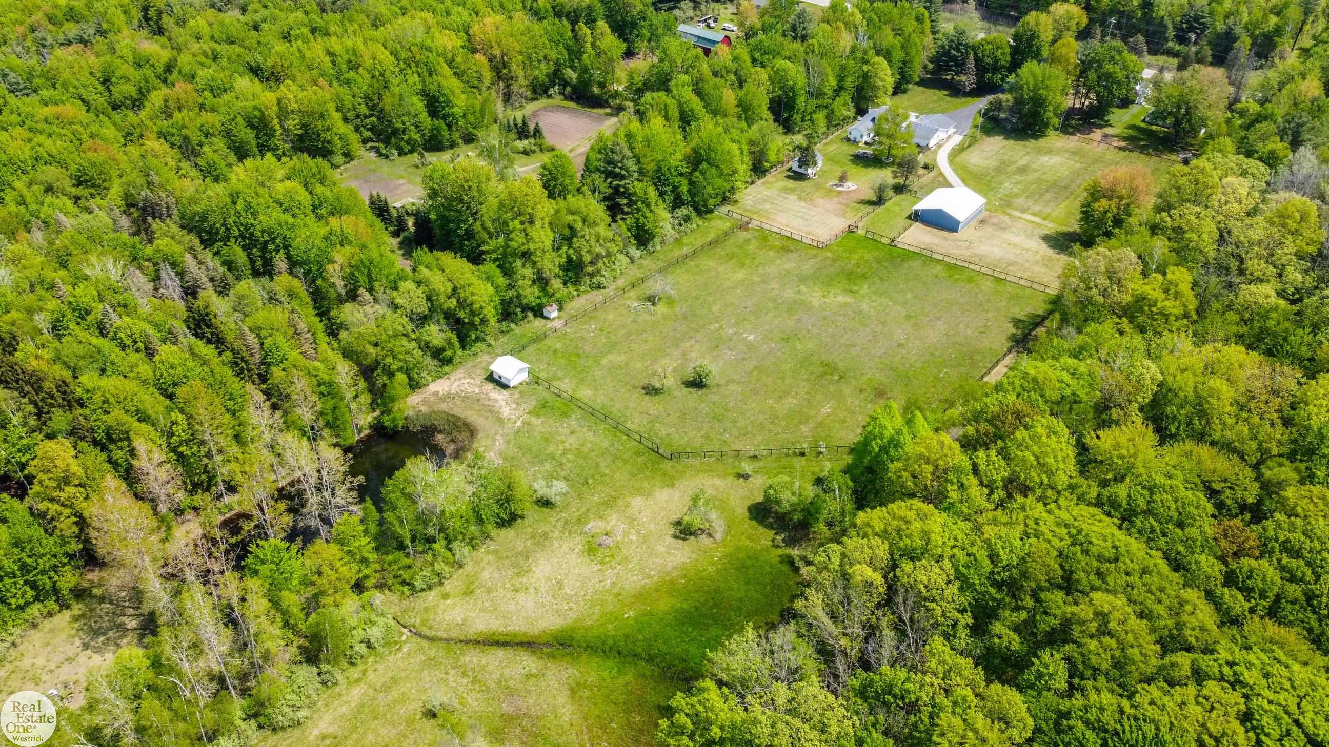 3728 Palms Road Casco, MI 48064 - Photo 7 of 72 50110332-6.JPG
