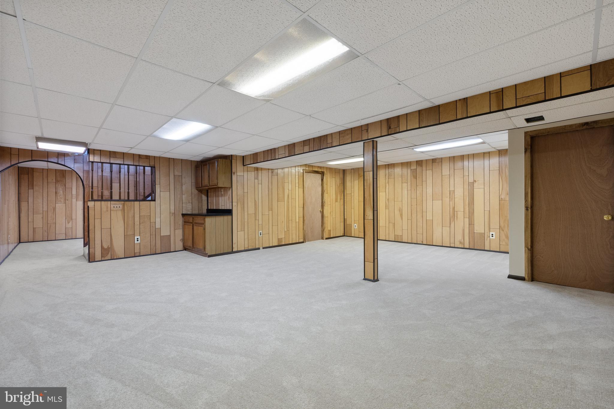 22000 Goshen School Road Gaithersburg, MD 20882 - Photo 46 of 57 a view of an empty room