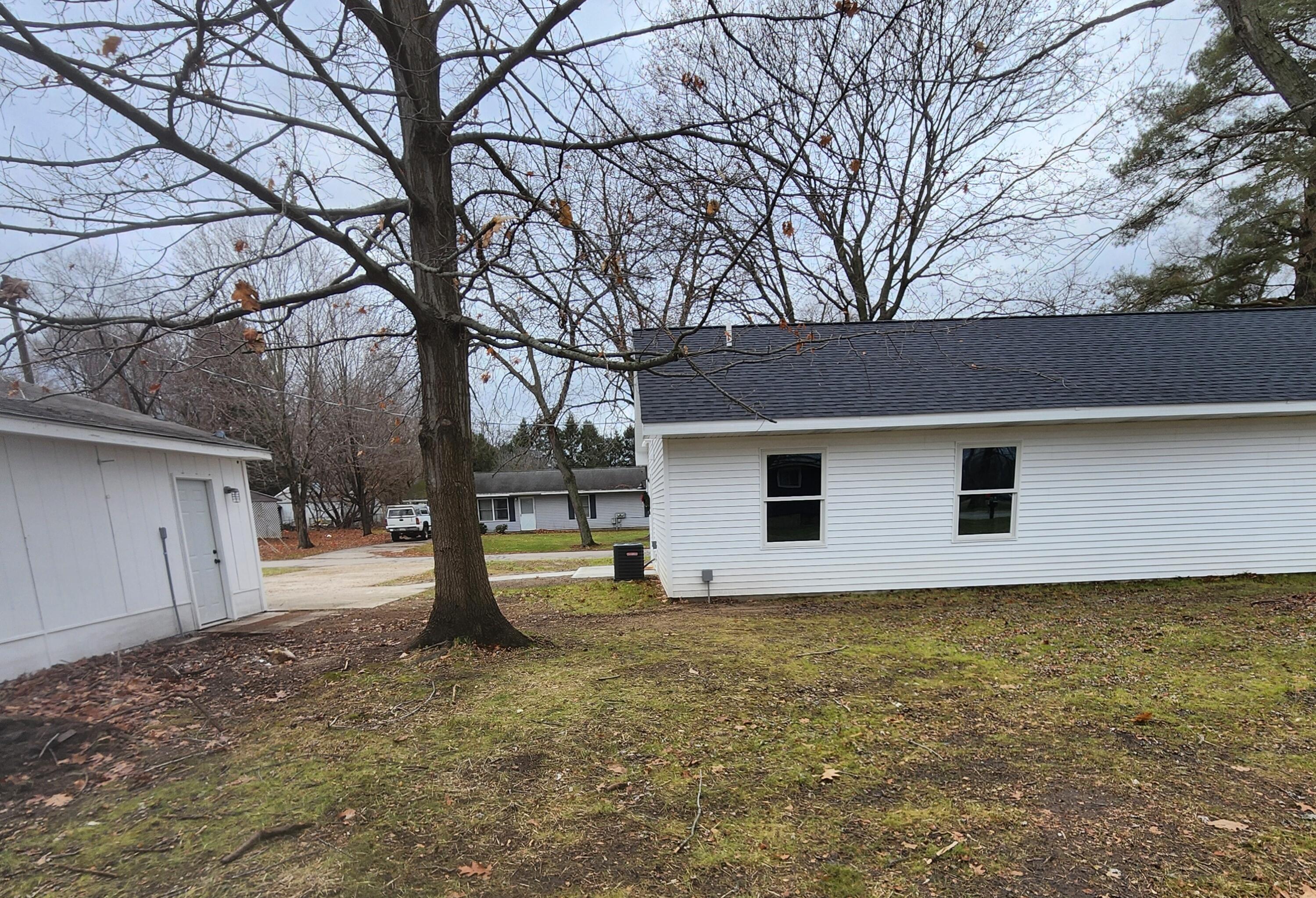 902 Reed Street Nashville, MI 49073 - Photo 11 of 24 20231204_135707