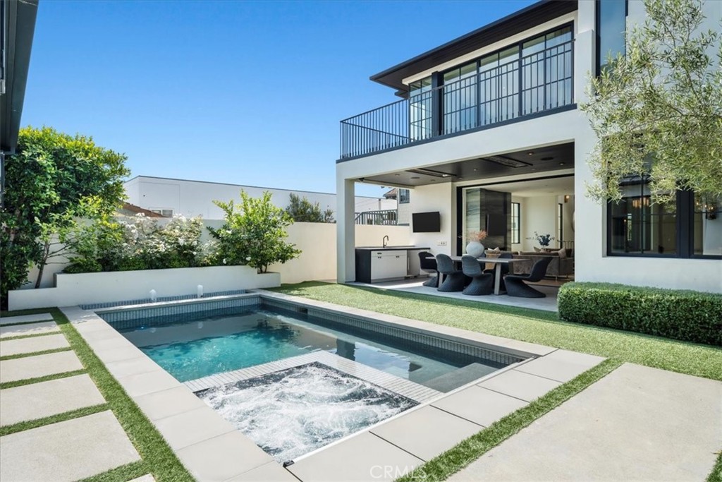 604 14th Street Manhattan Beach, CA 90266 - Photo 14 of 43