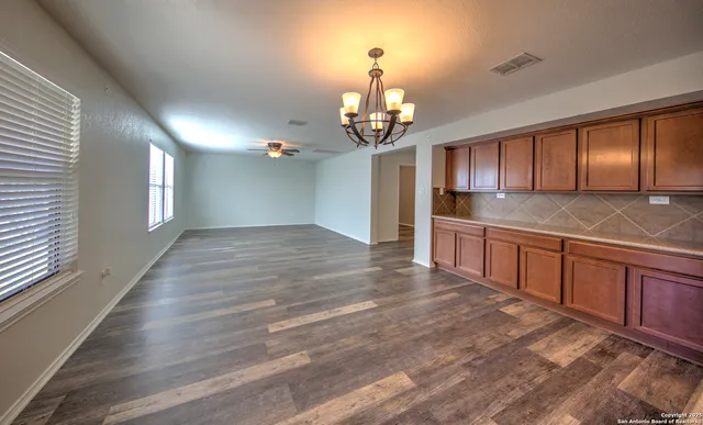 $2,500 | 237 Mustang, Boerne, TX 78006