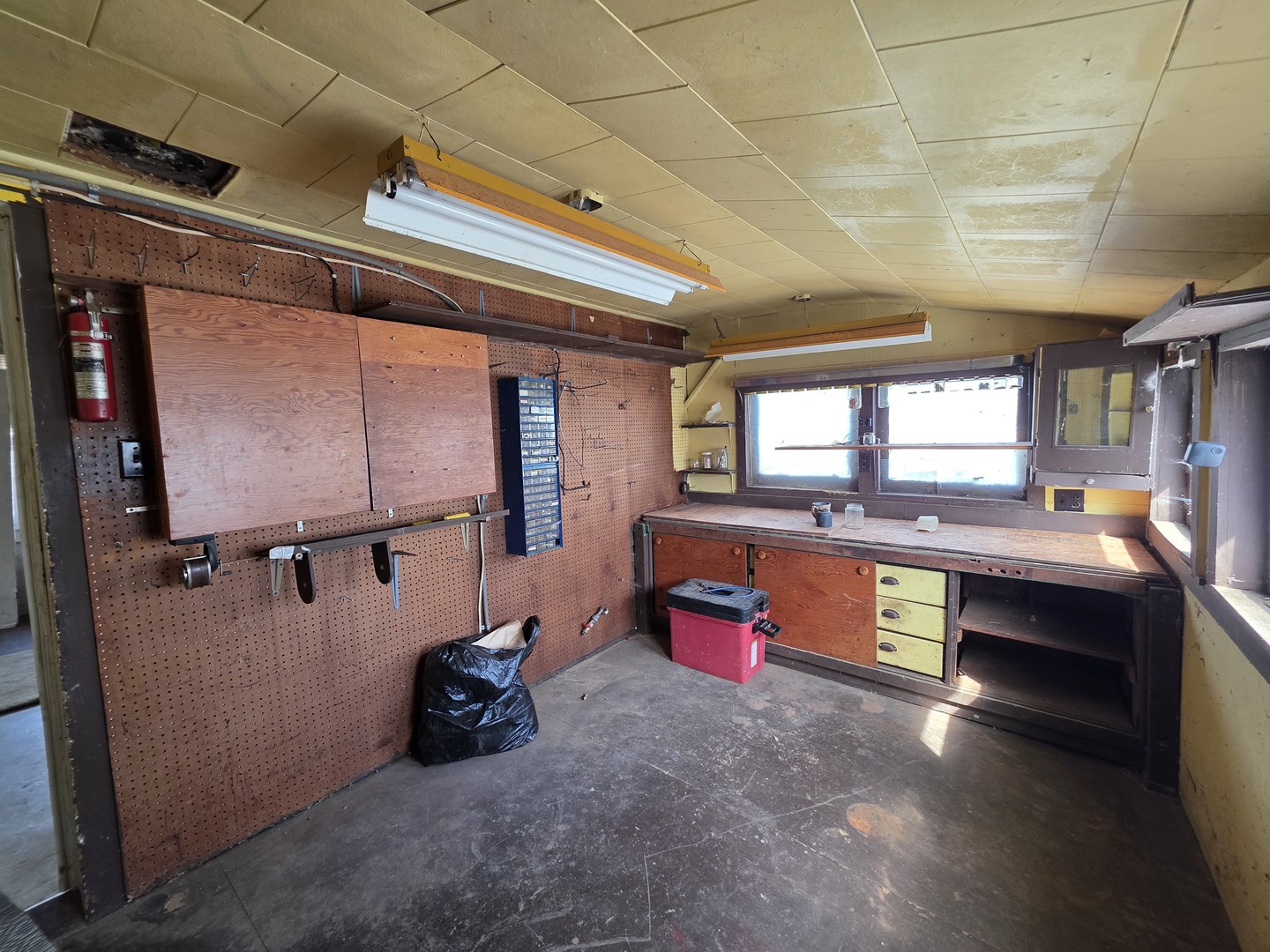 2313 North 7th Street Clinton, IA 52732 - Photo 15 of 26