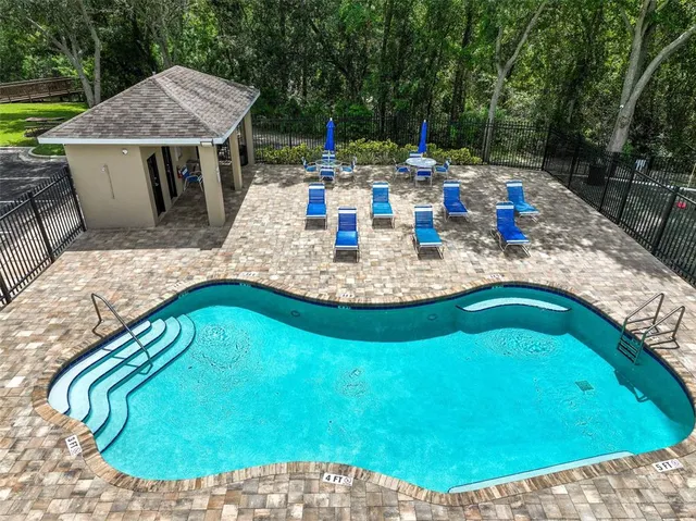 $2,400 | 4347 Deermont Circle, Tampa, FL 33624