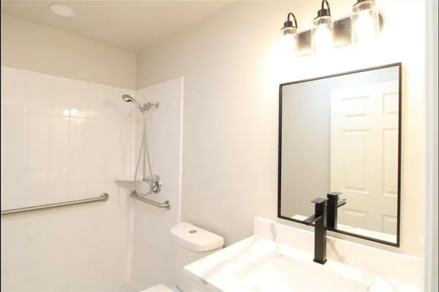 $1,899 | 3210 Wuthering Heights Drive, Houston, TX 77045