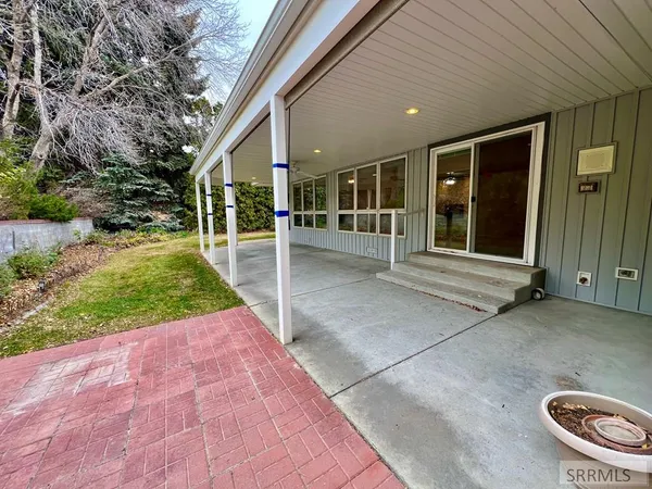 $595,000 | 334 Westmoreland Drive, Idaho Falls, ID 83402