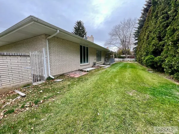 $595,000 | 334 Westmoreland Drive, Idaho Falls, ID 83402
