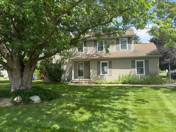 $2,500 | 328 North Pointe Drive, Whitmore Lake, MI 48189