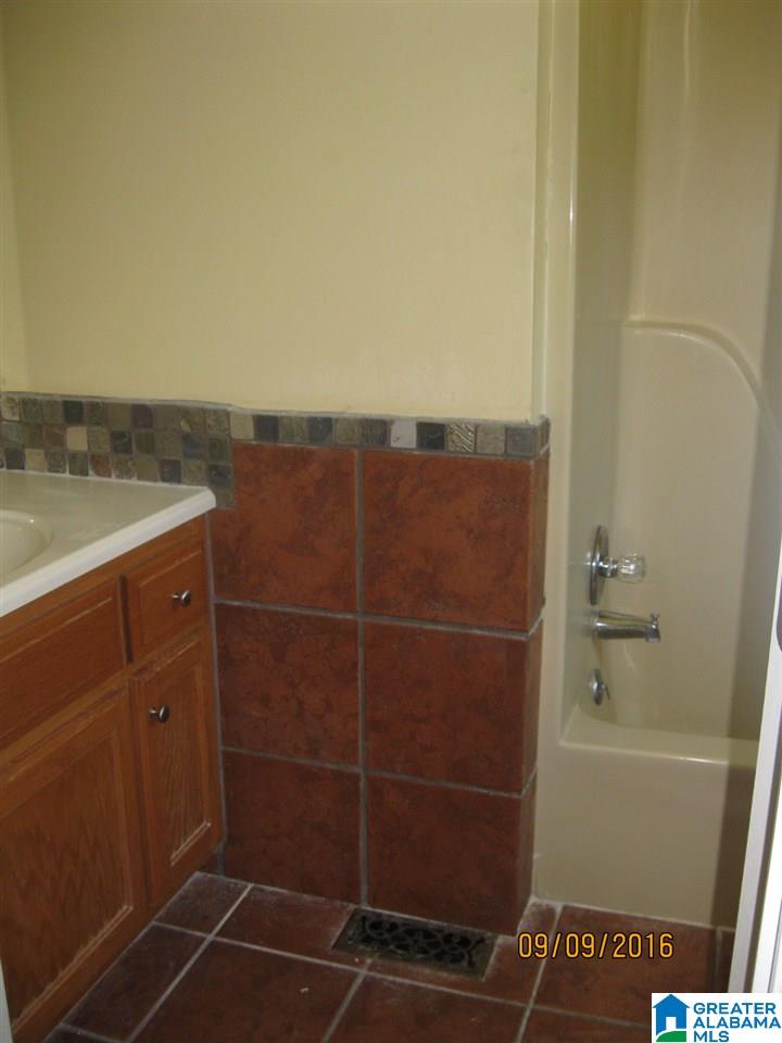 434 Spring Trail Warrior, AL 35180 - Photo 8 of 10