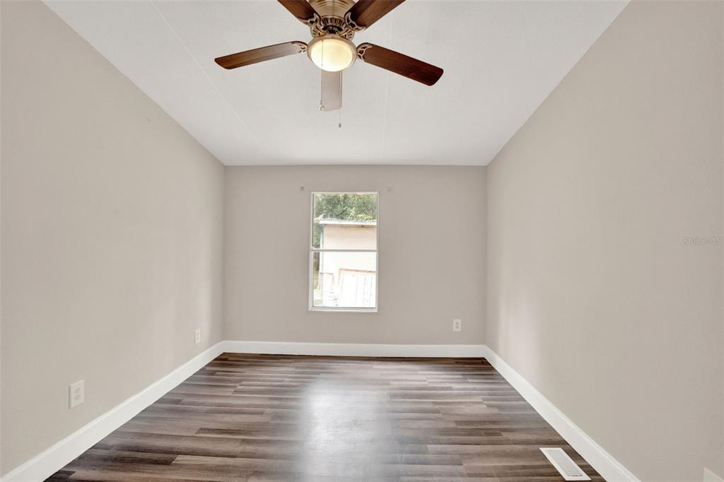 107 Riverside Trail Satsuma, FL 32189 - Photo 36 of 47 Gallery Image 36