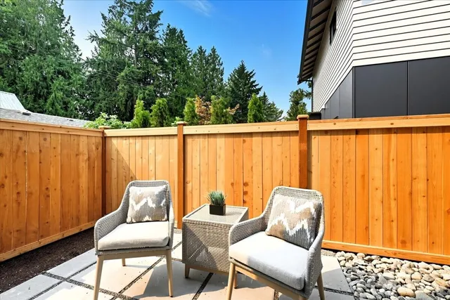 $719,950 | 13047 39th Avenue Northeast, Unit B, Seattle, WA 98125