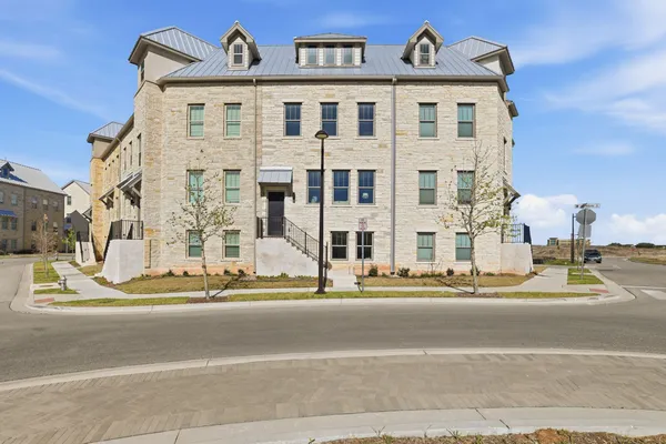 $699,900 | 905 Pullman Street, Leander, TX 78641