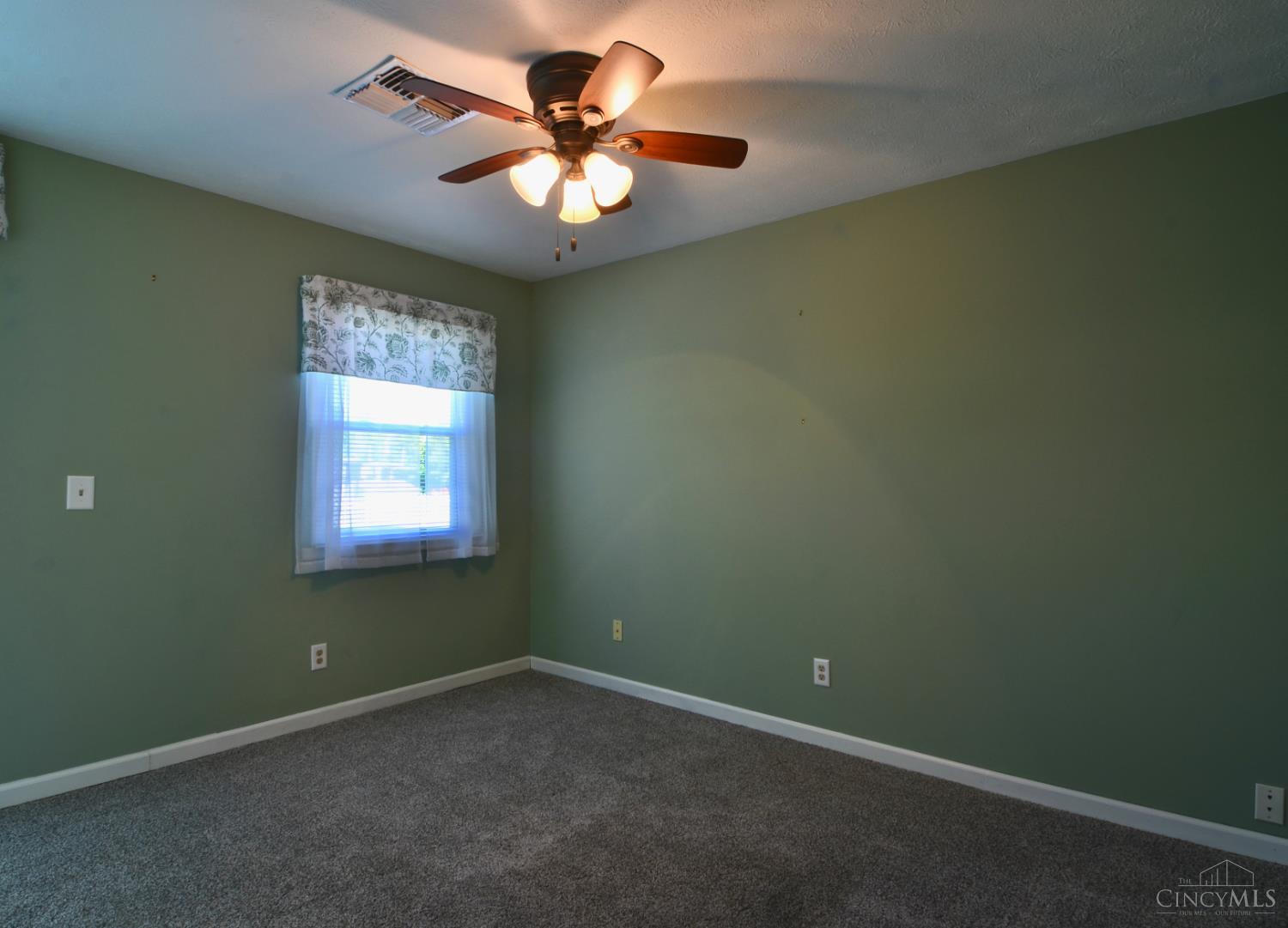 8560 Bunnell Hill Road Springboro, OH 45066 - Photo 19 of 54